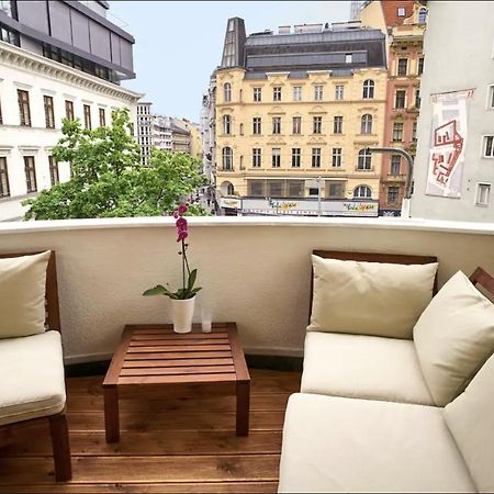 City Centre Klimts Balcony Vídeň Exteriér fotografie